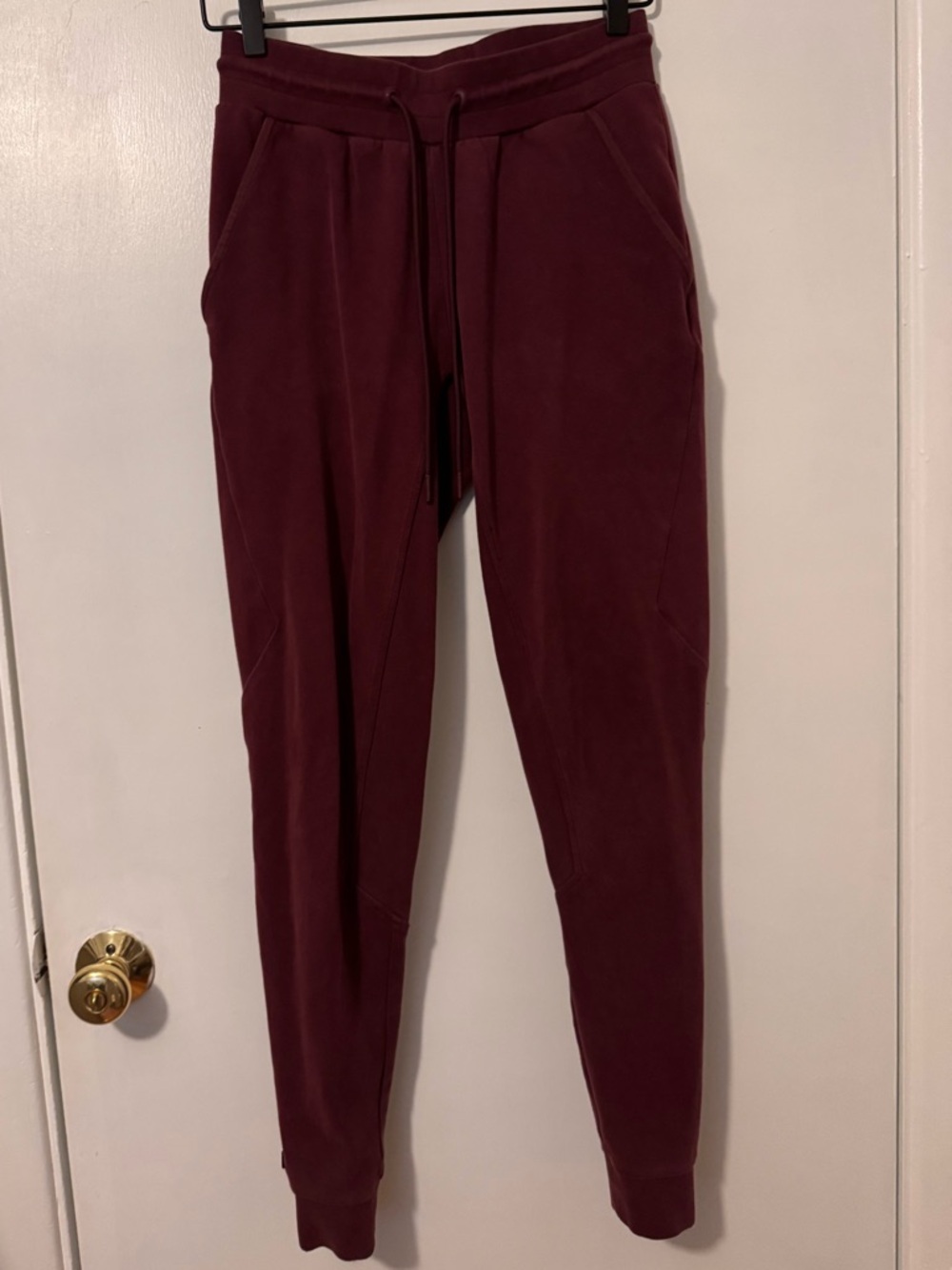 Alphalete Joggers